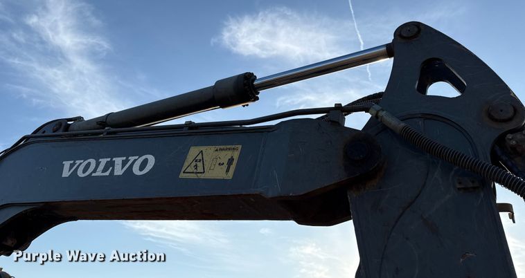 image for item EU5178 2013 Volvo ECR88 mini excavator