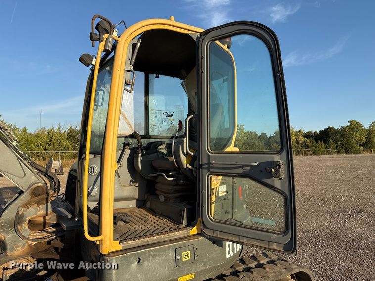 image for item EU5178 2013 Volvo ECR88 mini excavator