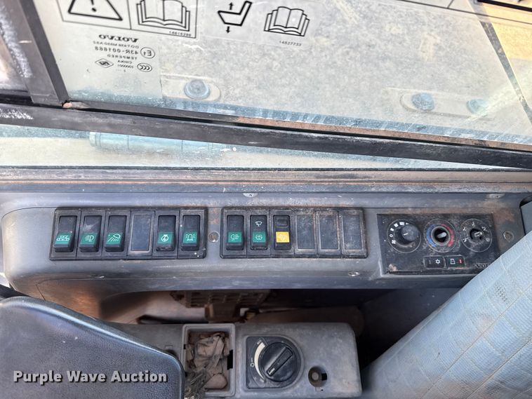 image for item EU5178 2013 Volvo ECR88 mini excavator