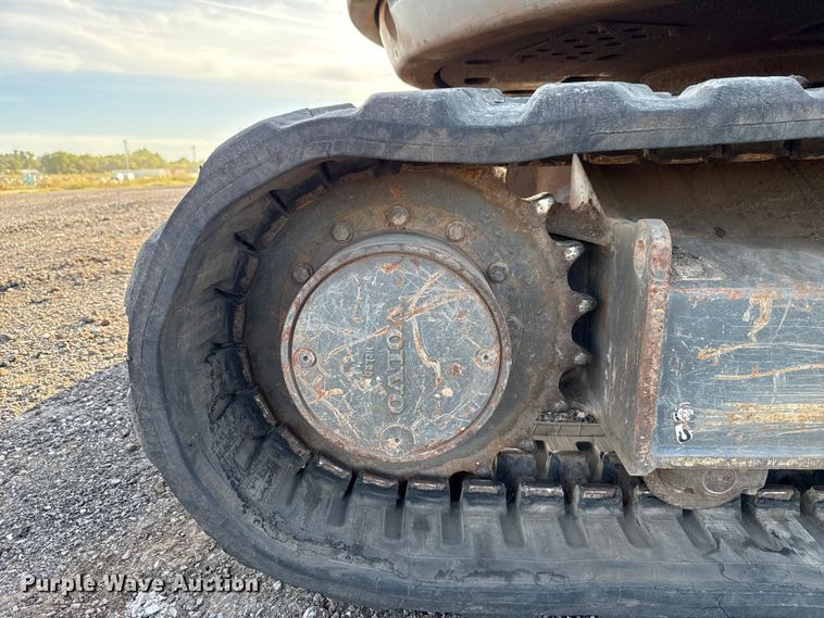 image for item EU5178 2013 Volvo ECR88 mini excavator