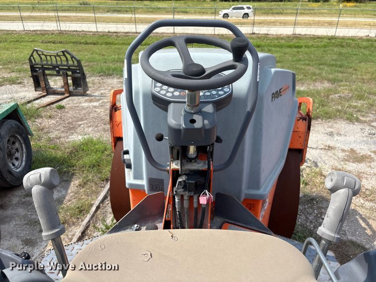 image for item EU7035 2013 Hamm HD 14 VV double drum vibratory roller