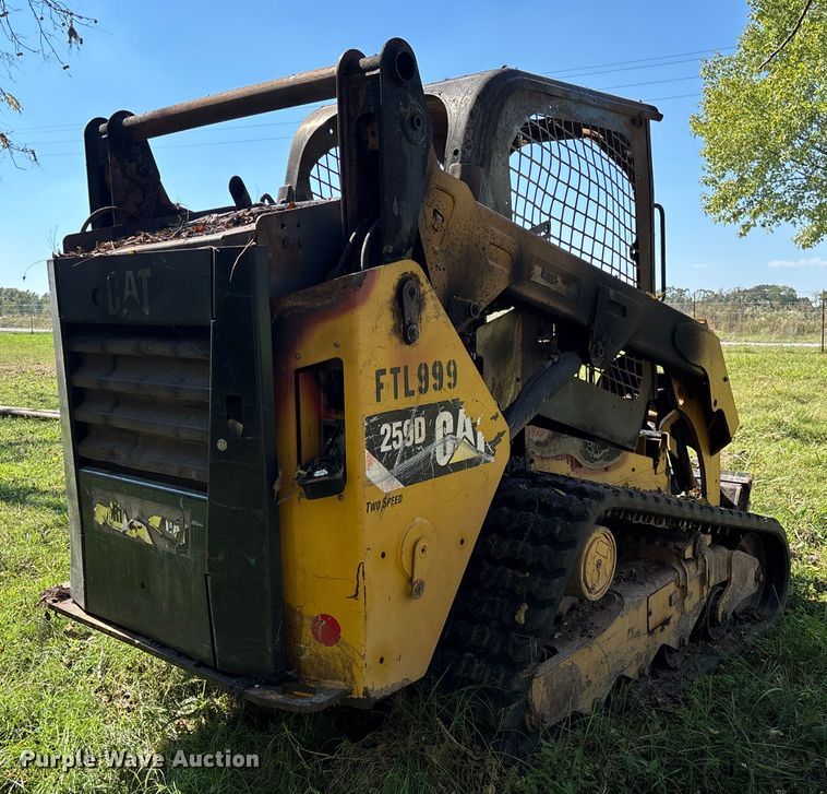image for item EV3164 Caterpillar 259D skid steer loader