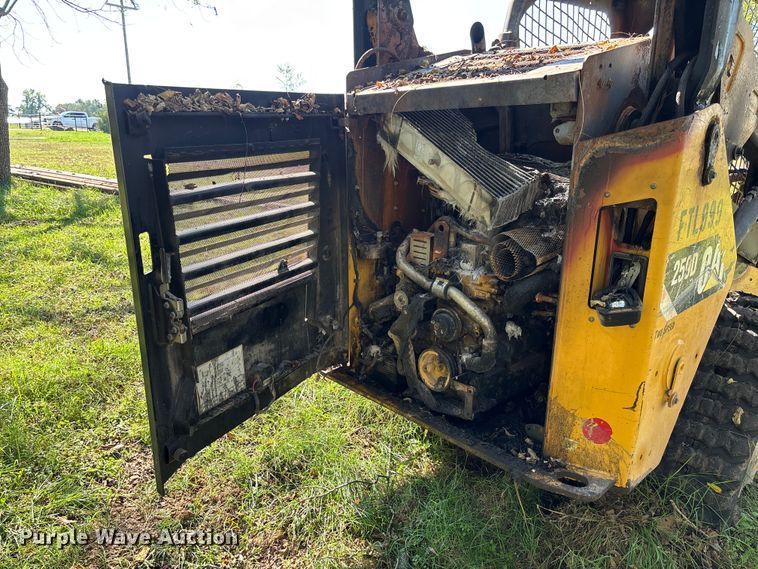 image for item EV3164 Caterpillar 259D skid steer loader