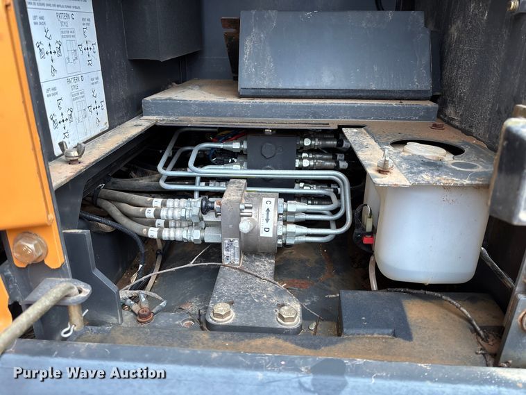 image for item EV3219 2017 Case CX210D excavator