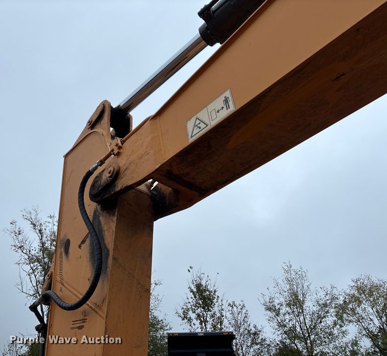 image for item EV3219 2017 Case CX210D excavator