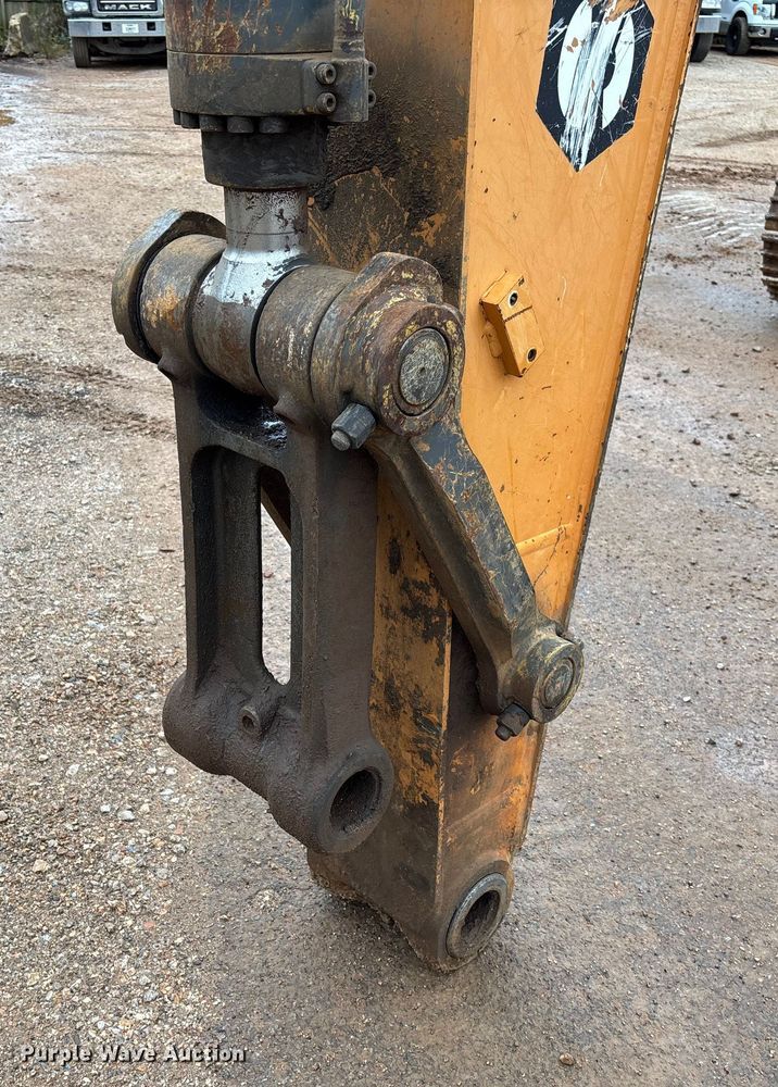 image for item EV3219 2017 Case CX210D excavator