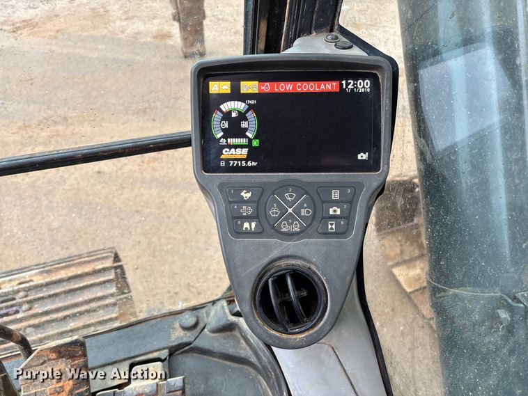 image for item EV3219 2017 Case CX210D excavator