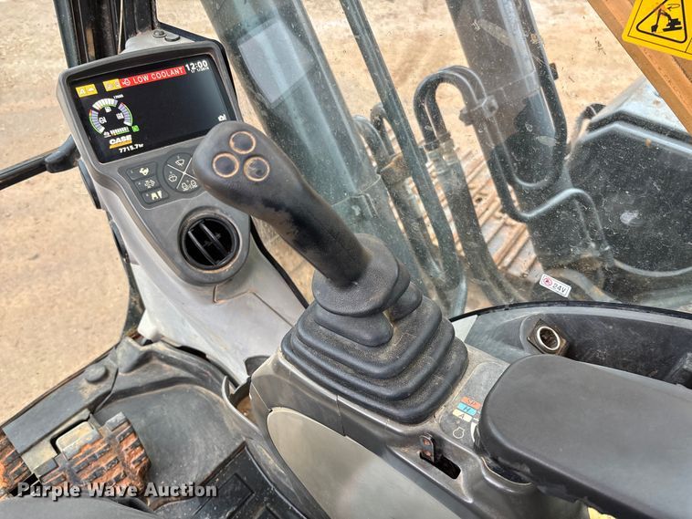 image for item EV3219 2017 Case CX210D excavator
