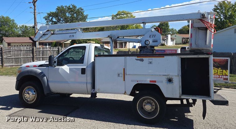 image for item EV5361 2011 Ford F550 Super Duty XL bucket truck
