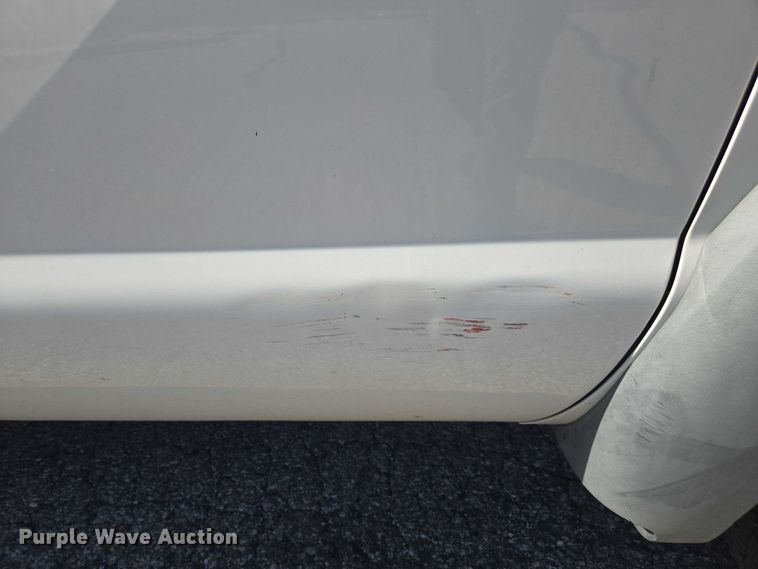 image for item EV5361 2011 Ford F550 Super Duty XL bucket truck