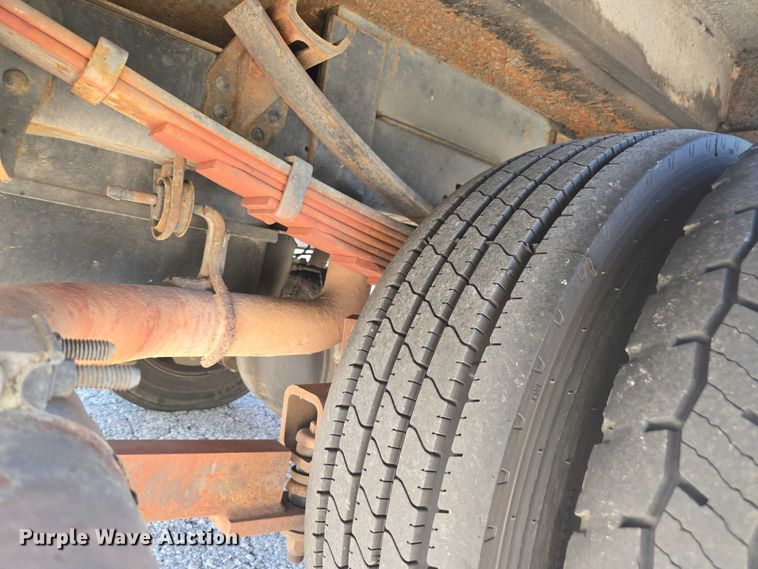 image for item EV5361 2011 Ford F550 Super Duty XL bucket truck