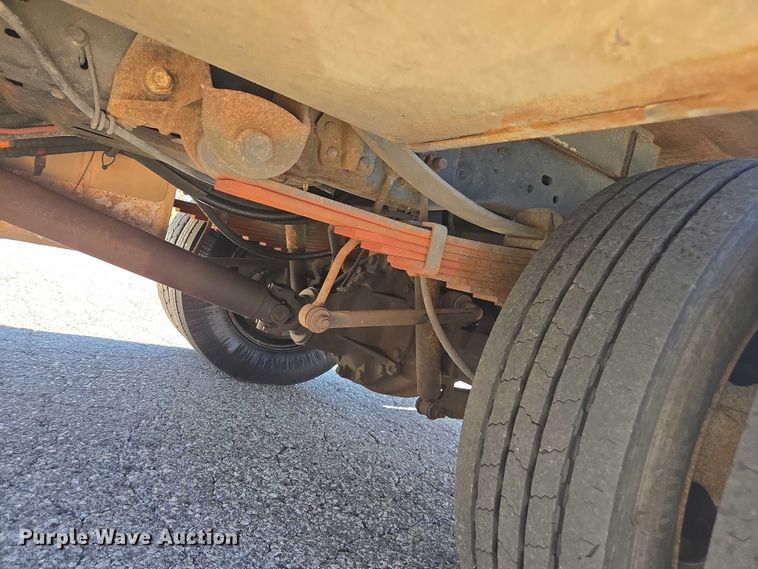 image for item EV5361 2011 Ford F550 Super Duty XL bucket truck