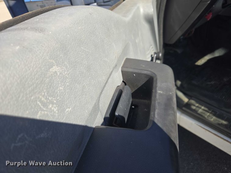 image for item EV5361 2011 Ford F550 Super Duty XL bucket truck