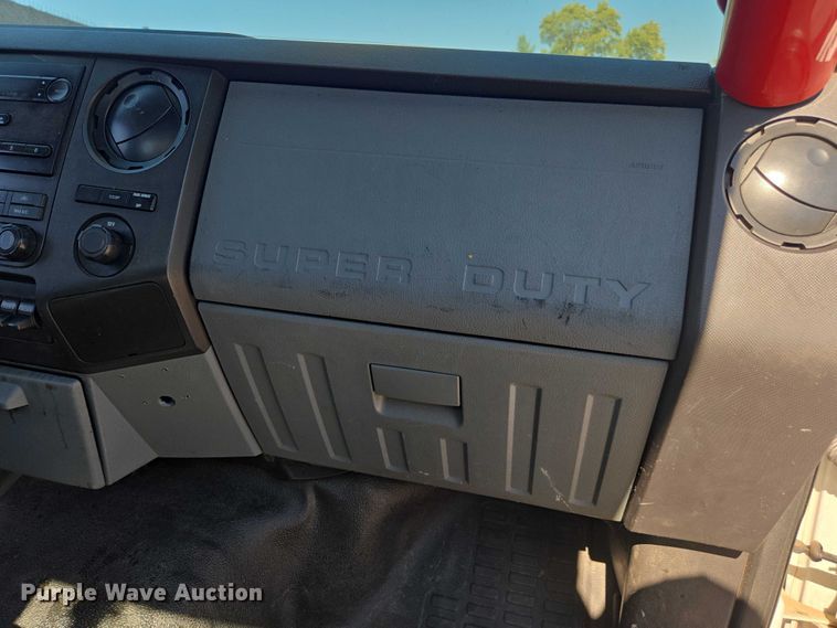 image for item EV5361 2011 Ford F550 Super Duty XL bucket truck