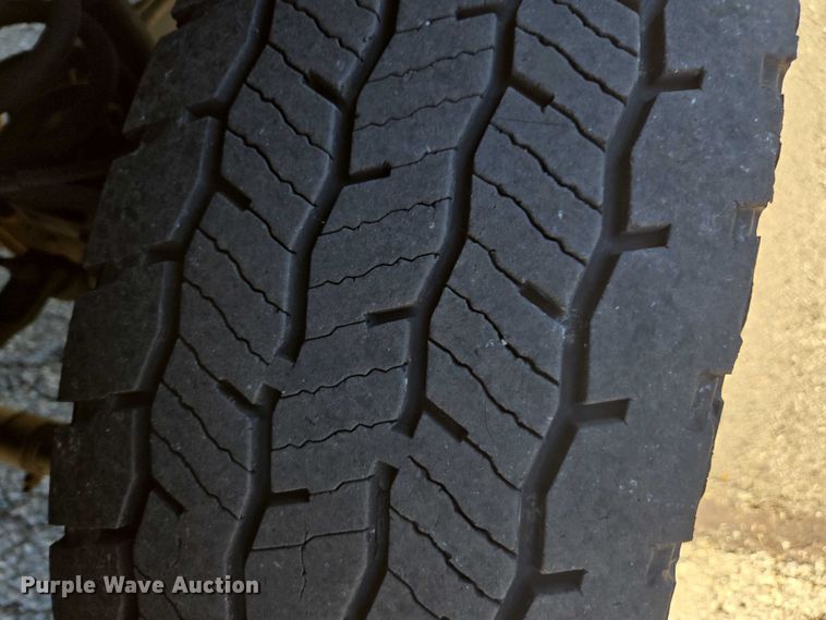 image for item EV5361 2011 Ford F550 Super Duty XL bucket truck