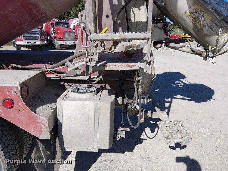 image for item EV5367 2009 Kenworth W900 ready mix truck