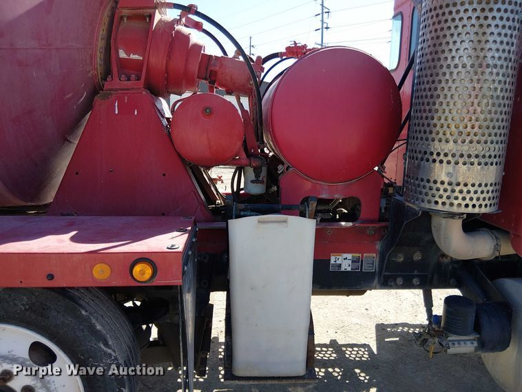 image for item EV5367 2009 Kenworth W900 ready mix truck