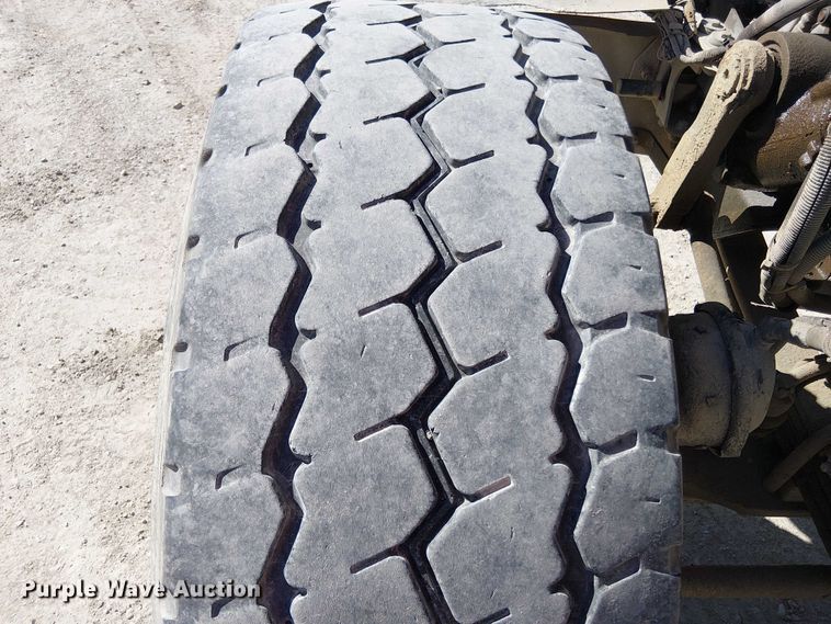 image for item EV5367 2009 Kenworth W900 ready mix truck