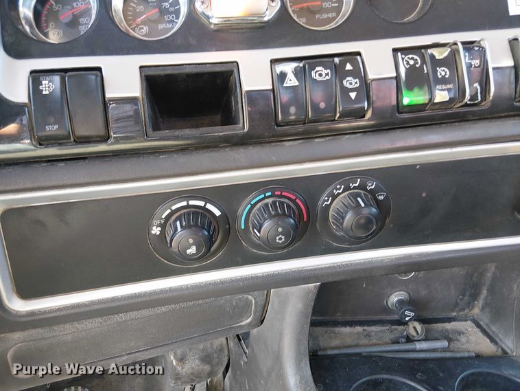 image for item EV5368 2009 Kenworth W900 ready mix truck