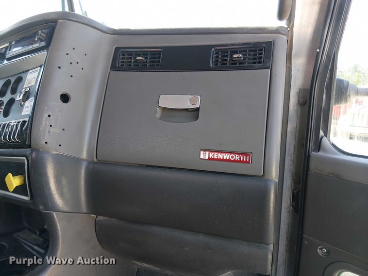 image for item EV5368 2009 Kenworth W900 ready mix truck