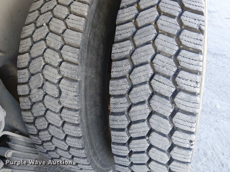 image for item EV5368 2009 Kenworth W900 ready mix truck