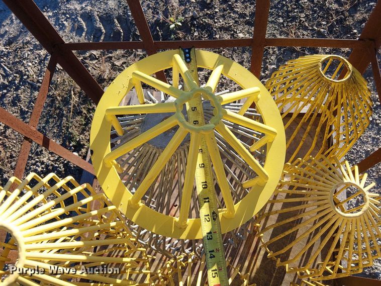 image for item EV5376 (9) pipe cages