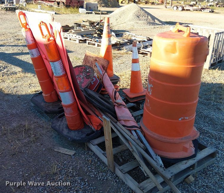 image for item EV5379 Road safety equipment