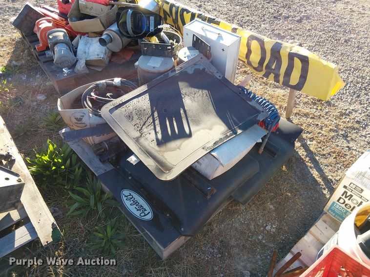 image for item EV5380 Truck parts