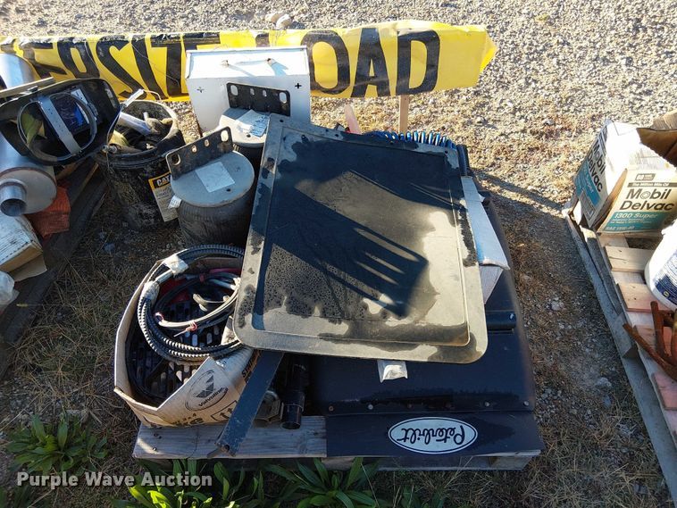 image for item EV5380 Truck parts