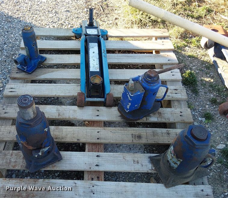 image for item EV5382 Tools