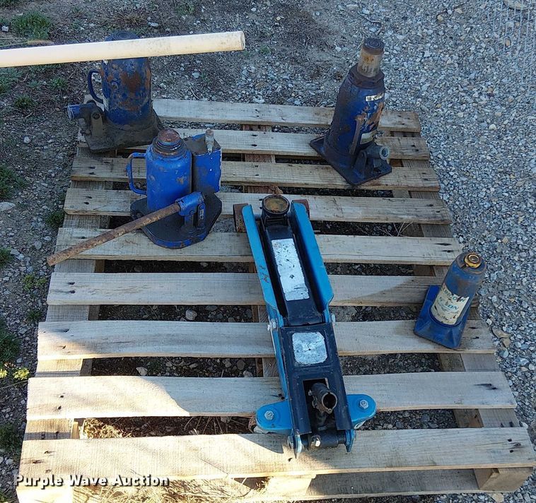 image for item EV5382 Tools