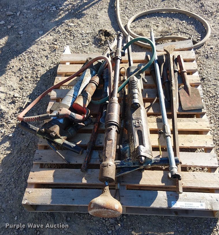 image for item EV5383 Tools