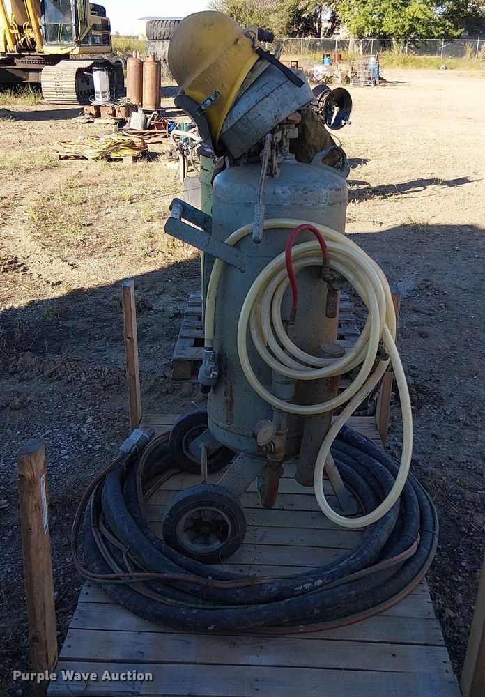 image for item EV5385 Sandstorm sand blaster