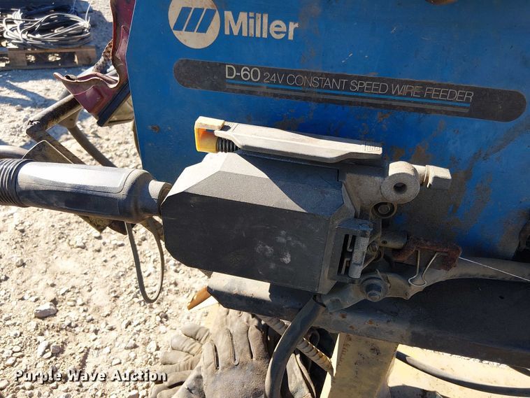 image for item EV5391 Miller deltaweld 651 welder/generator