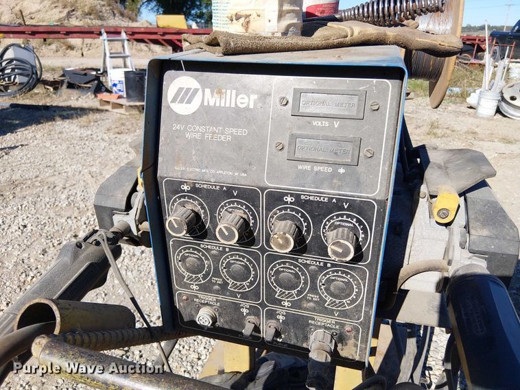 image for item EV5391 Miller deltaweld 651 welder/generator