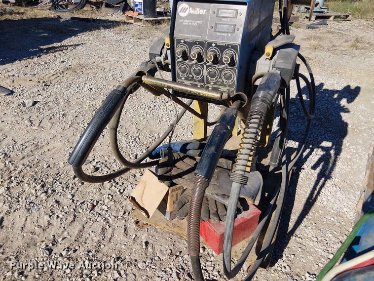 image for item EV5391 Miller deltaweld 651 welder/generator