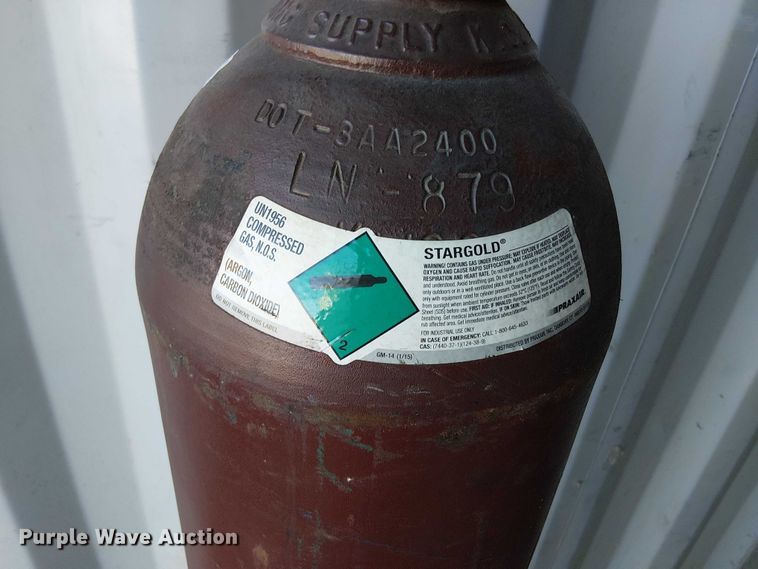 image for item EV5391 Miller deltaweld 651 welder/generator