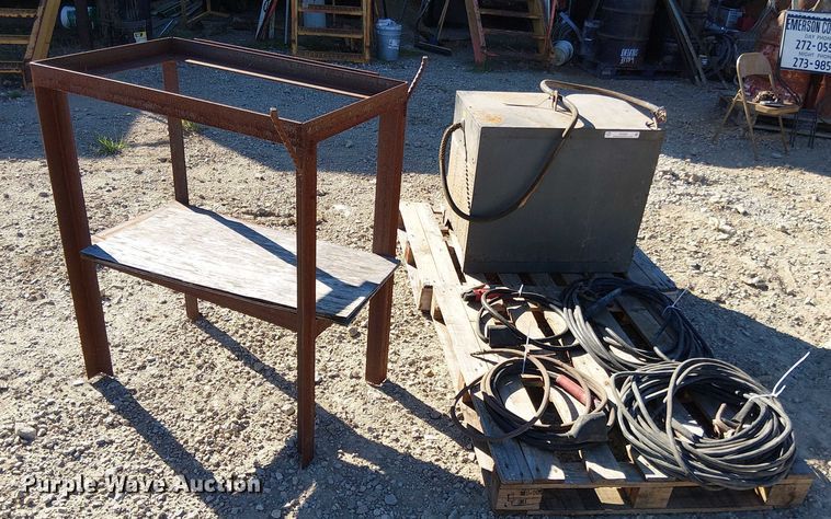 image for item EV5392 Lincoln Idealarc R3R-400 welder