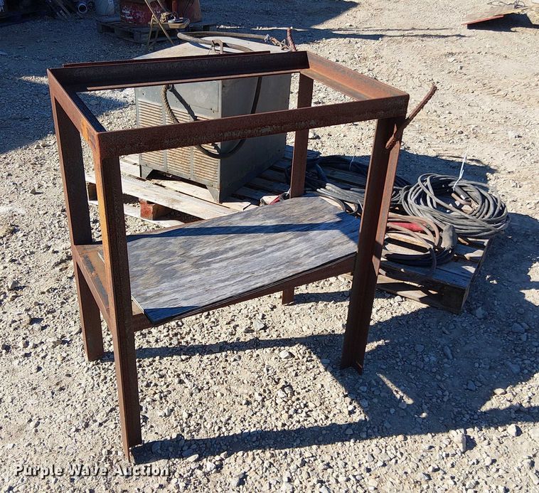 image for item EV5392 Lincoln Idealarc R3R-400 welder