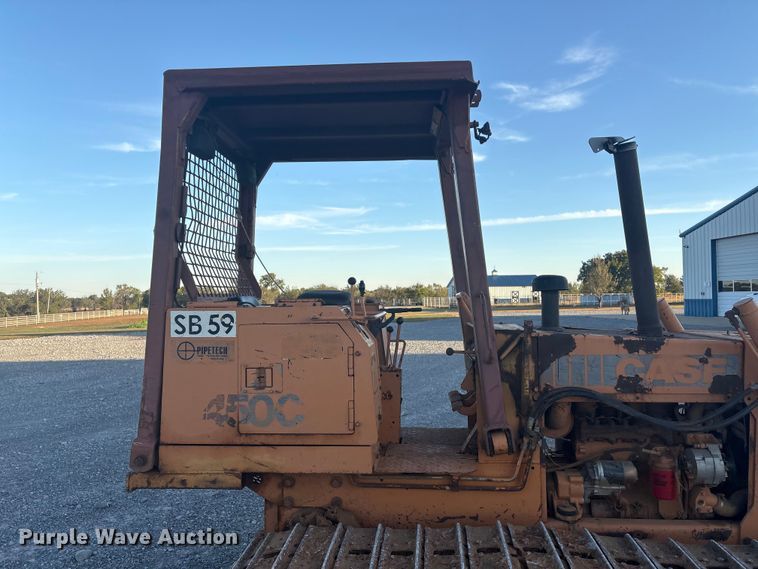 image for item FI0014 1991 Case 450C dozer