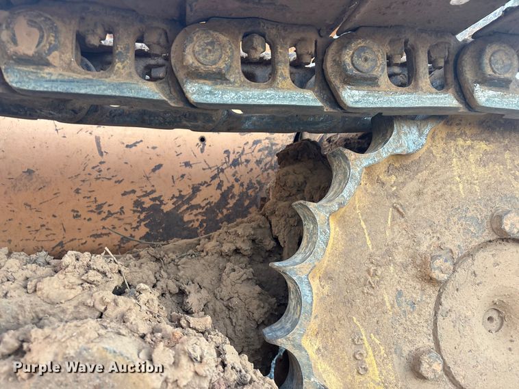 image for item FI0014 1991 Case 450C dozer