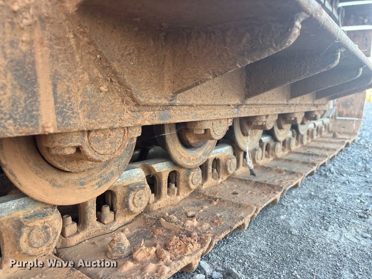 image for item FI0014 1991 Case 450C dozer