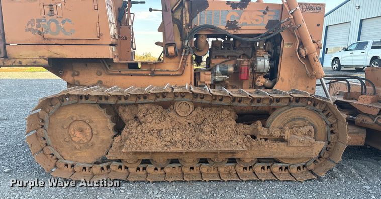 image for item FI0014 1991 Case 450C dozer