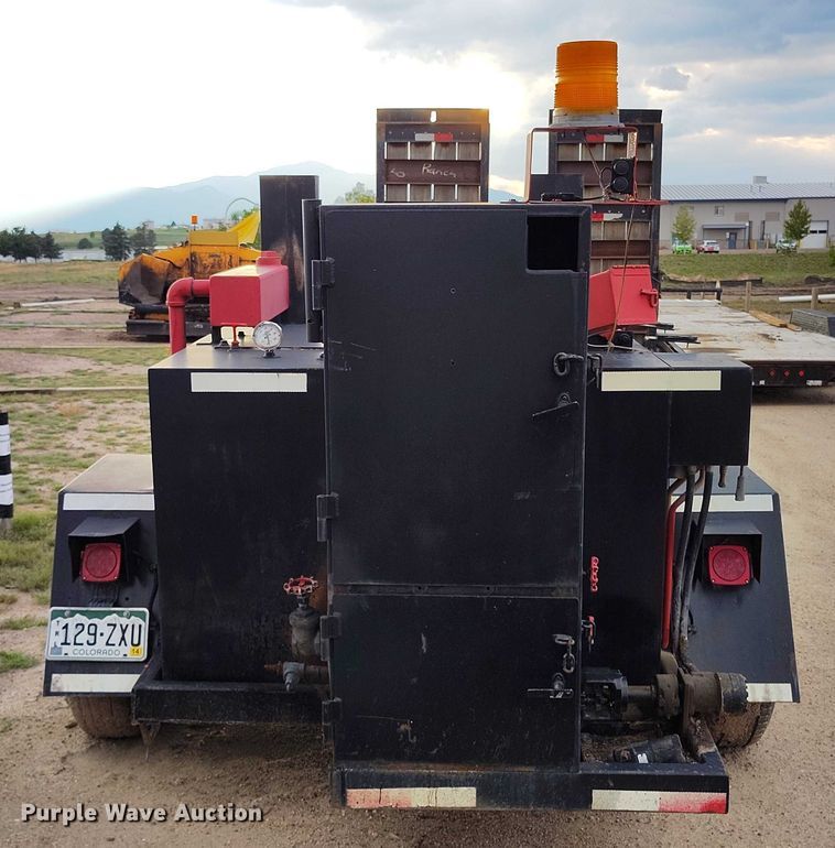 image for item IP9674 2006 Shop built pothole patcher