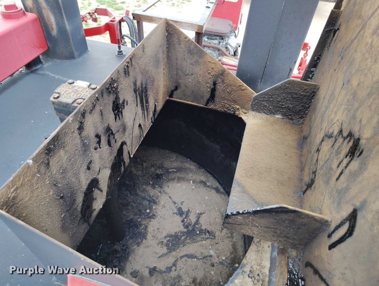 image for item IP9674 2006 Shop built pothole patcher