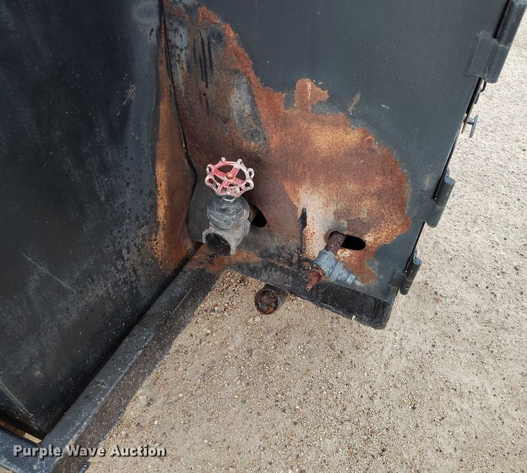 image for item IP9674 2006 Shop built pothole patcher