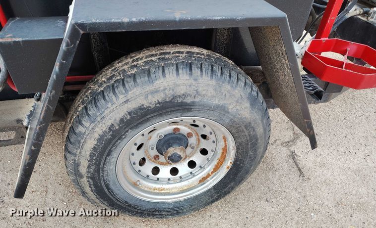 image for item IP9674 2006 Shop built pothole patcher