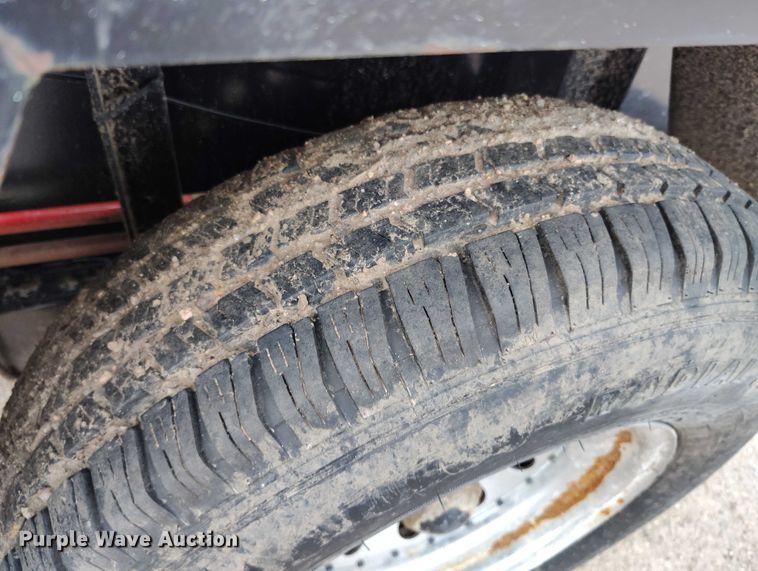 image for item IP9674 2006 Shop built pothole patcher