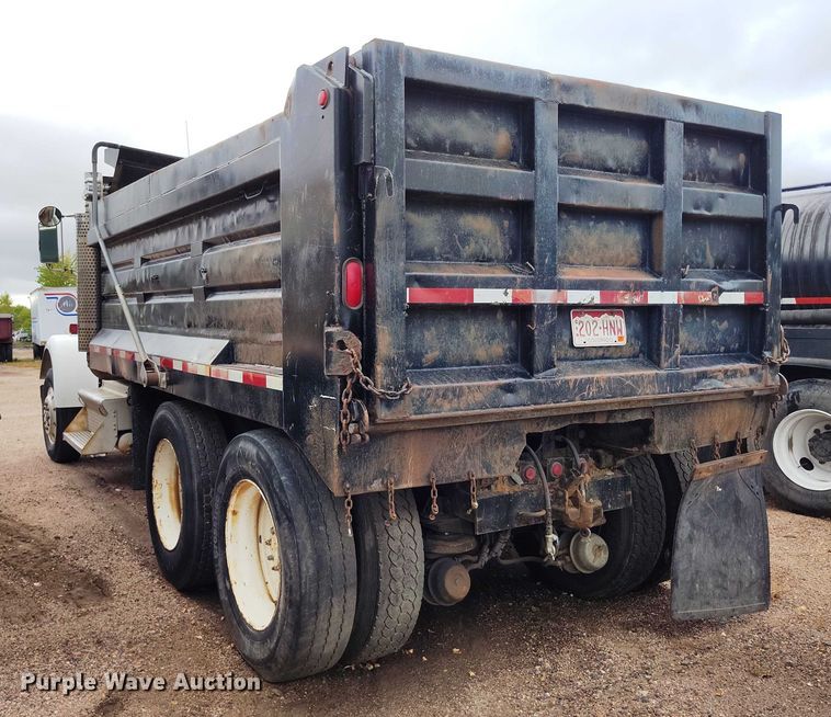 image for item IP9713 1988 Kenworth W900B dump truck