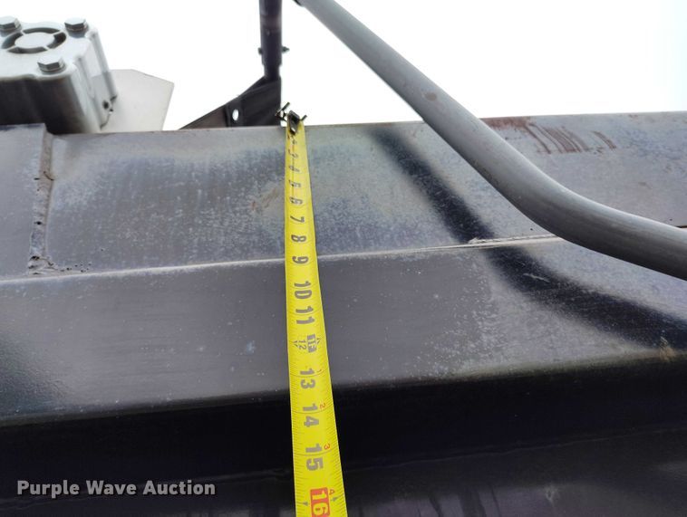 image for item IP9713 1988 Kenworth W900B dump truck